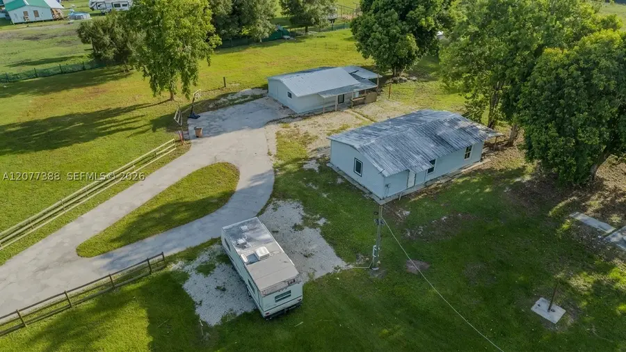 1659 Crescent Ave, Labelle, FL 33935 - #2