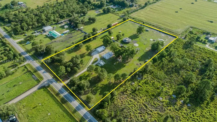 1659 Crescent Ave, Labelle, FL 33935 - #3