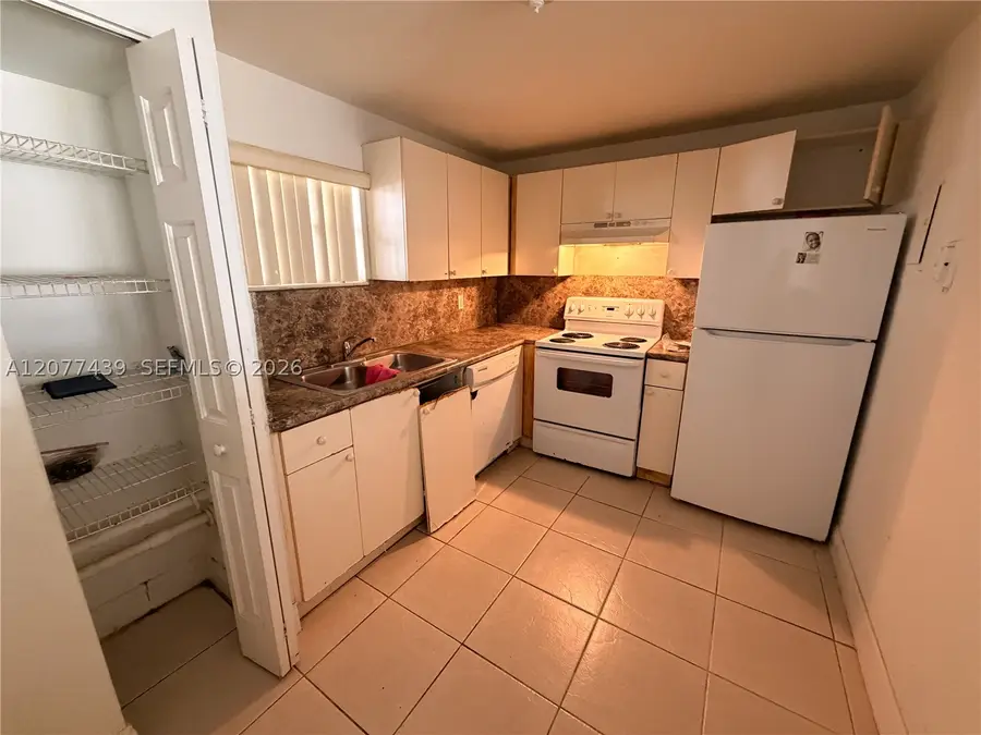 4235 N University Dr #103, Sunrise, FL 33351 - #2