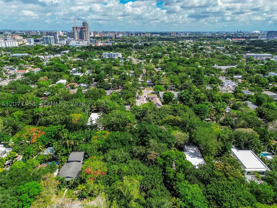 3595 Avocado Ave, Miami, FL 33133 - #3