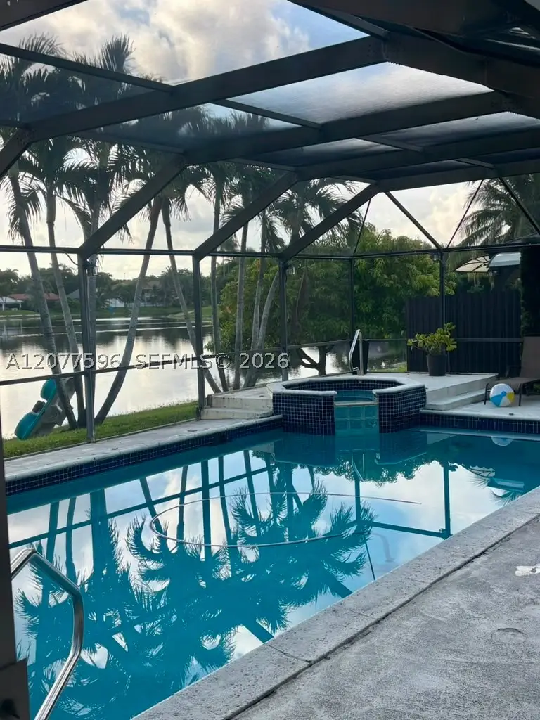 14629 Glencairn Rd, Miami Lakes, FL 33016 - #3