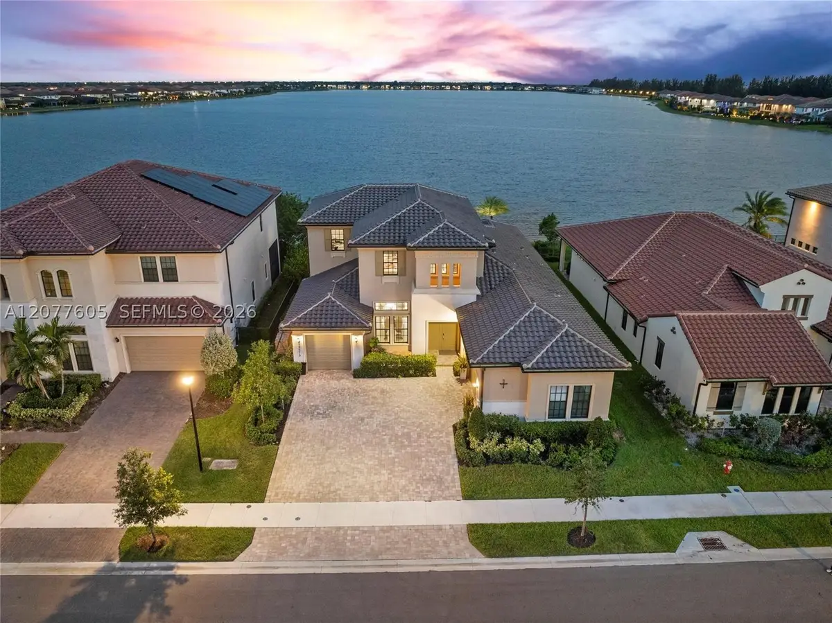 12570 N Parkland Bay Trl, Parkland, FL 33076 - #1