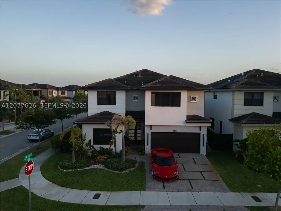 8824 NW 161st Ter, Miami Lakes, FL 33018 - #2