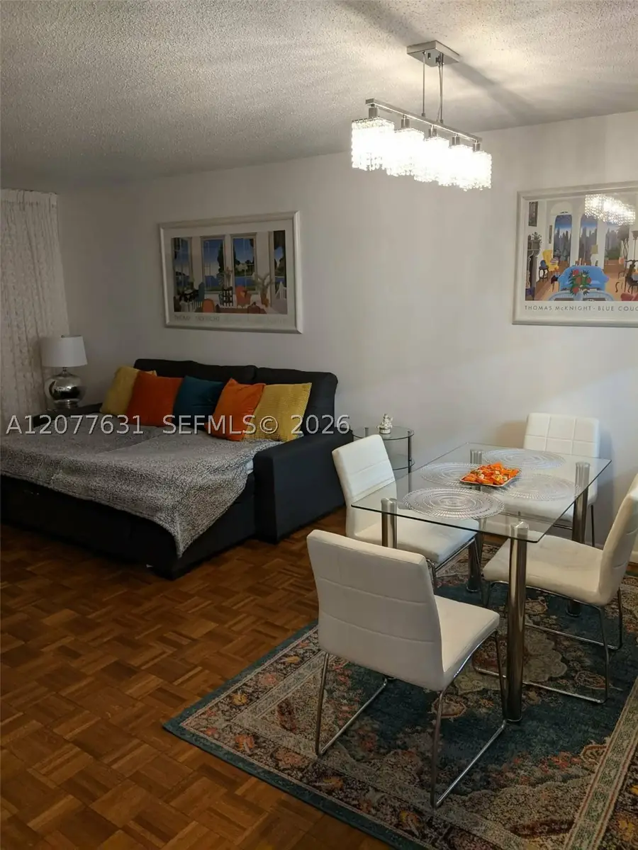 233 NE 14th Ave #205, Hallandale Beach, FL 33009 - #3