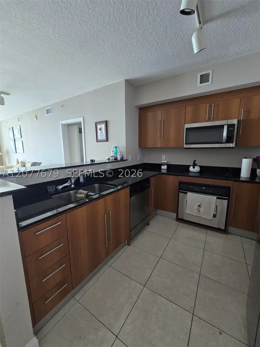 325 S Biscayne Blvd #3115, Miami, FL 33131 - #3