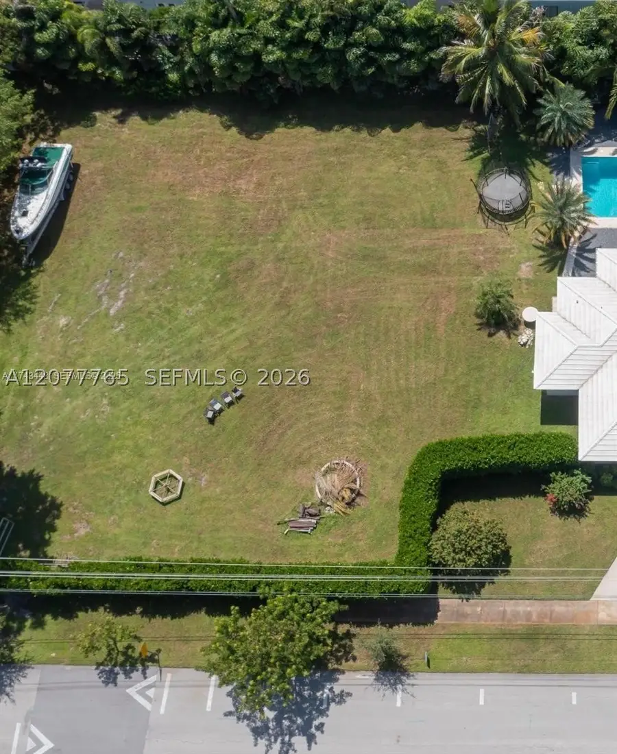 412 NE 2nd St, Pompano Beach, FL 33060 - #2