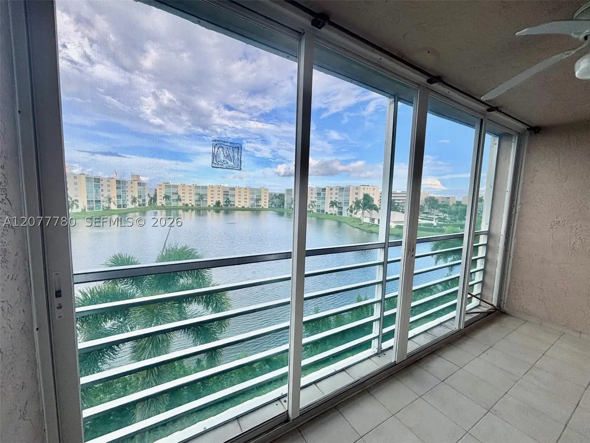 141 SE 3rd Ave #402, Dania Beach, FL 33004 - #1