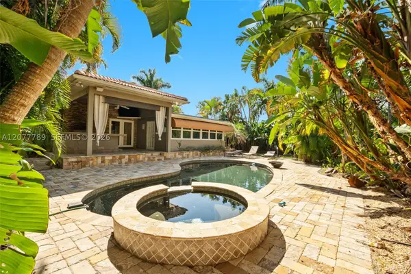 2725 NE 21st Ave, Fort Lauderdale, FL 33306