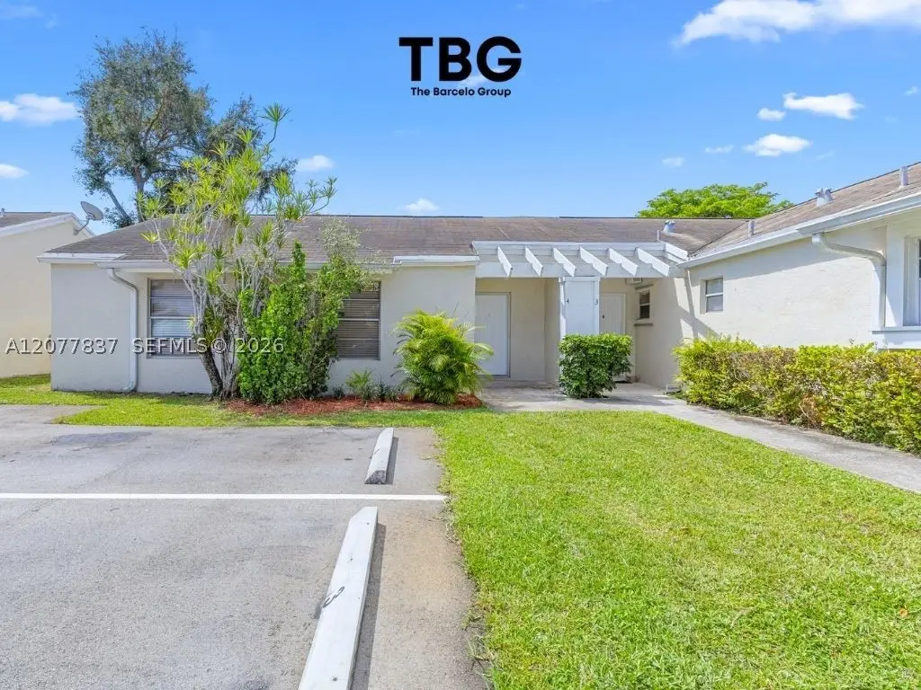 886 NE 214th Ln #4, Miami, FL 33179 - #1