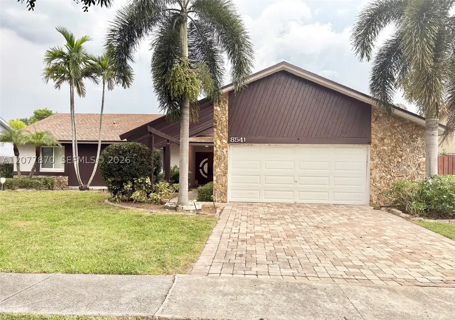 8541 NW 54th St, Lauderhill, FL 33351 - #2