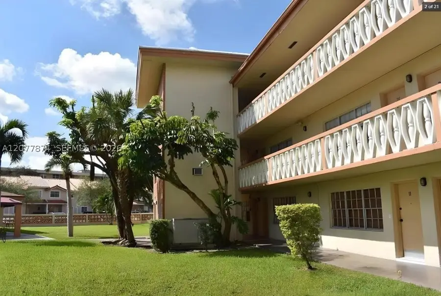 1885 NE 121st St #16, North Miami, FL 33181 - #2