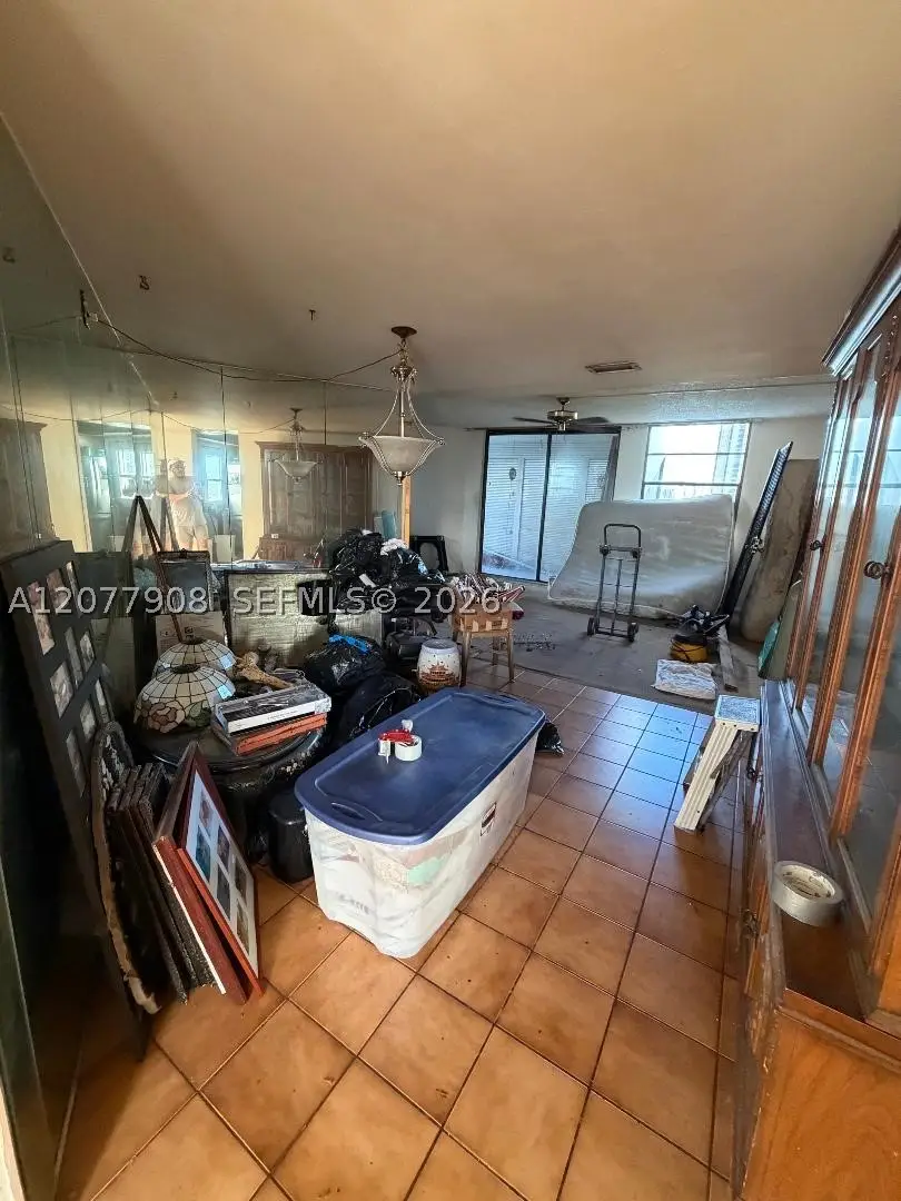 20500 W Country Club Dr #818, Aventura, FL 33180 - #2