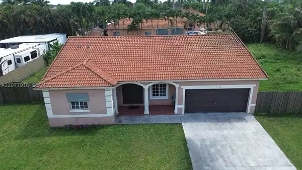 12998 SW 219th Ter, Miami, FL 33170