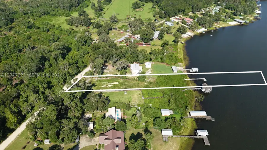 201 Floradandy Rd, Interlachen Florahome, FL 32640 - #2