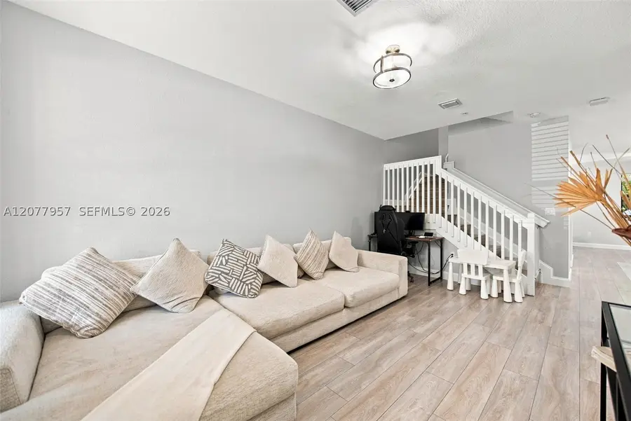 156 SW 185th Way, Pembroke Pines, FL 33029 - #3