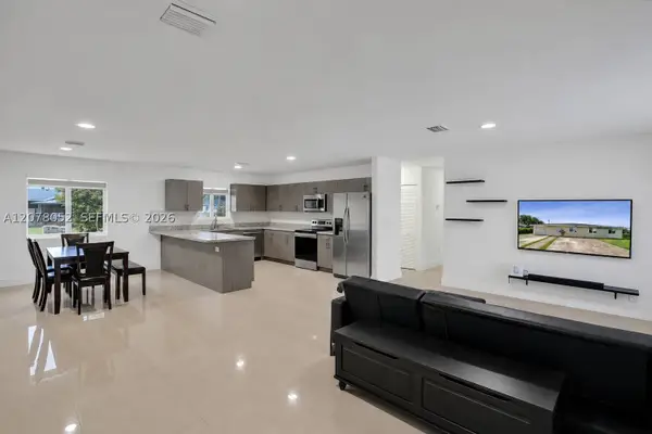 10770 SW 149th St, Miami, FL 33176