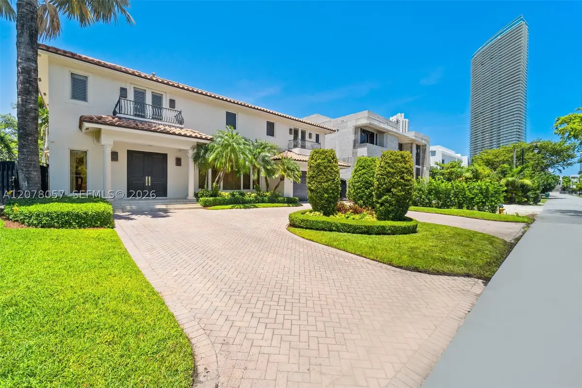 275 189th Ter, Sunny Isles Beach, FL 33160 - #1