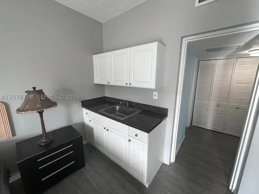 26 Diplomat Pkwy #2342, Hallandale Beach, FL 33009 - #2