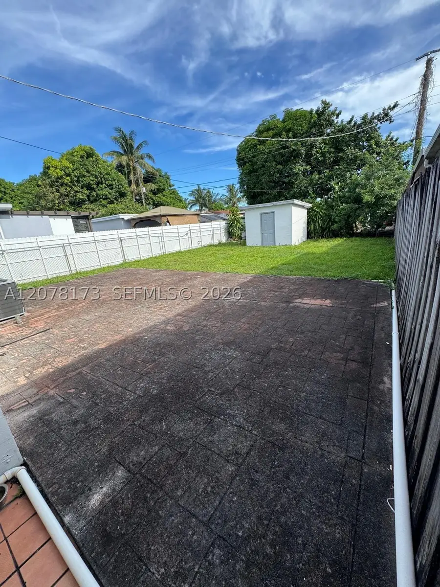 550 E 29th St, Hialeah, FL 33013 - #2