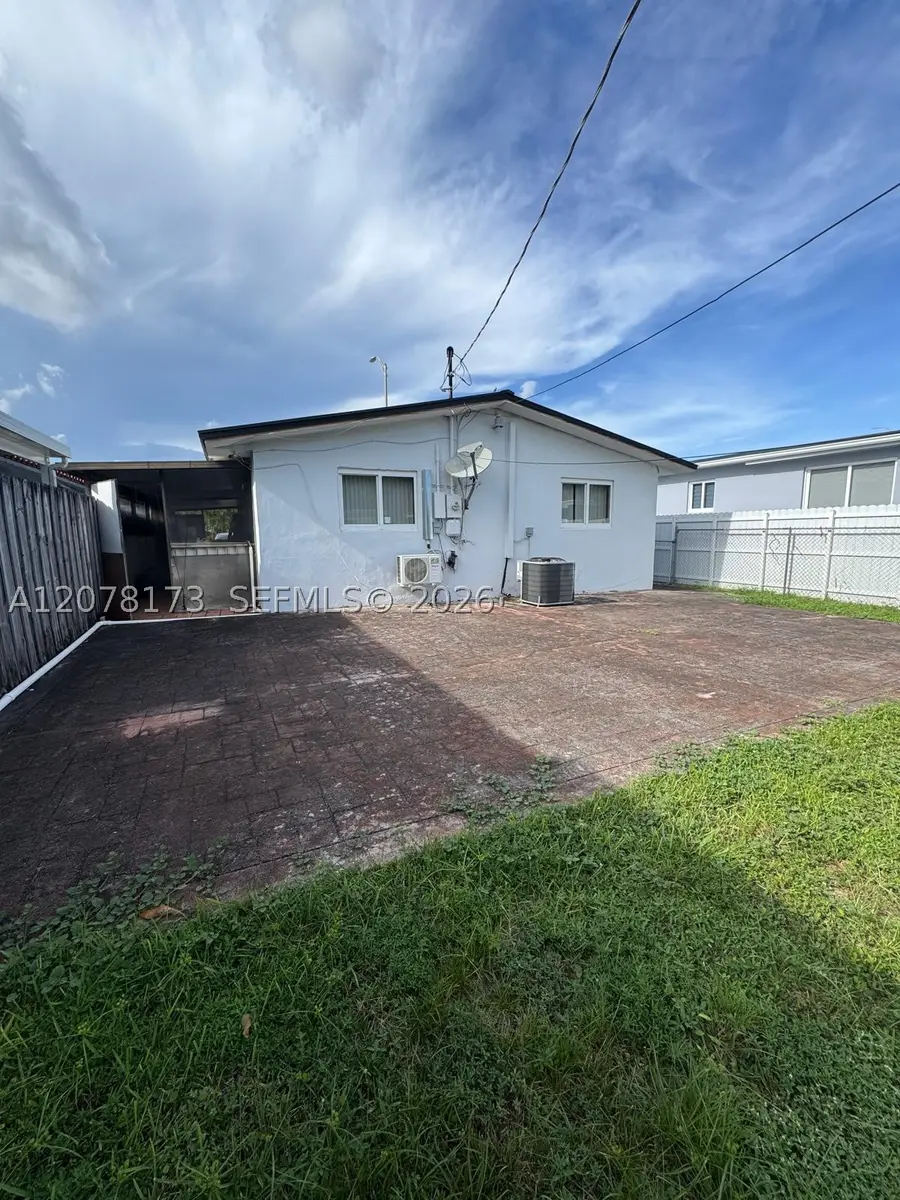 550 E 29th St, Hialeah, FL 33013 - #3