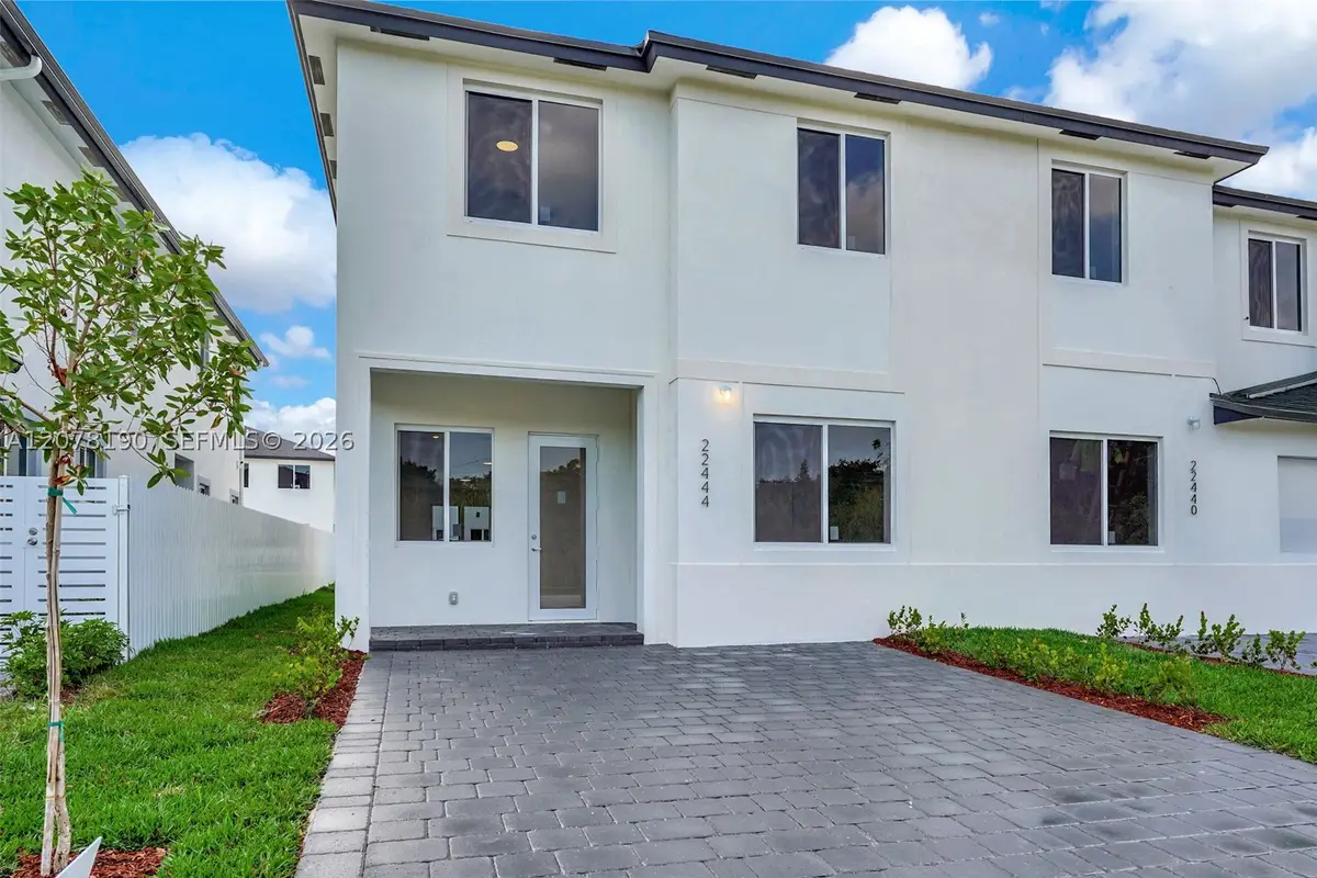 22555 SW 125th Ave, Miami, FL 33170 - #1