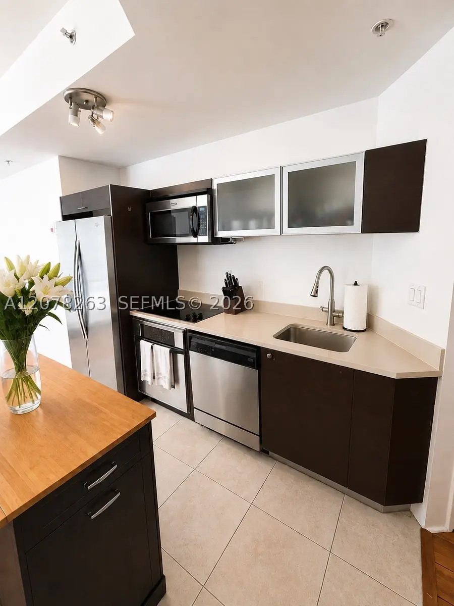 1900 N Bayshore Dr #3005, Miami, FL 33132 - #3