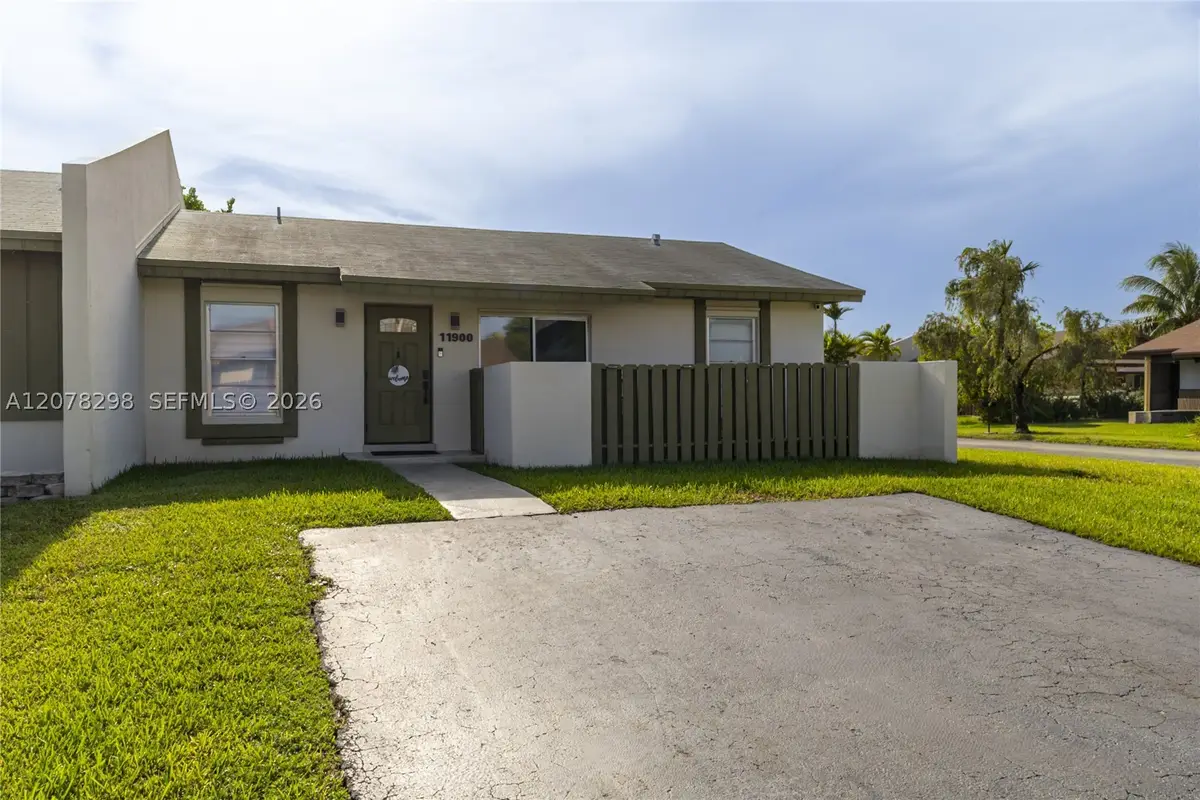 11900 SW 110th St Cir E, Miami, FL 33186 - #1