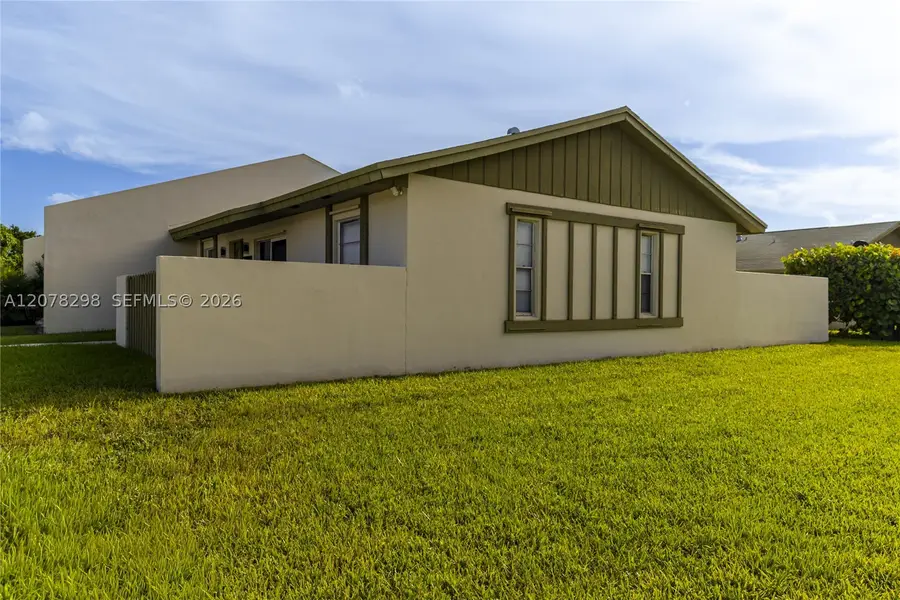 11900 SW 110th St Cir E, Miami, FL 33186 - #3