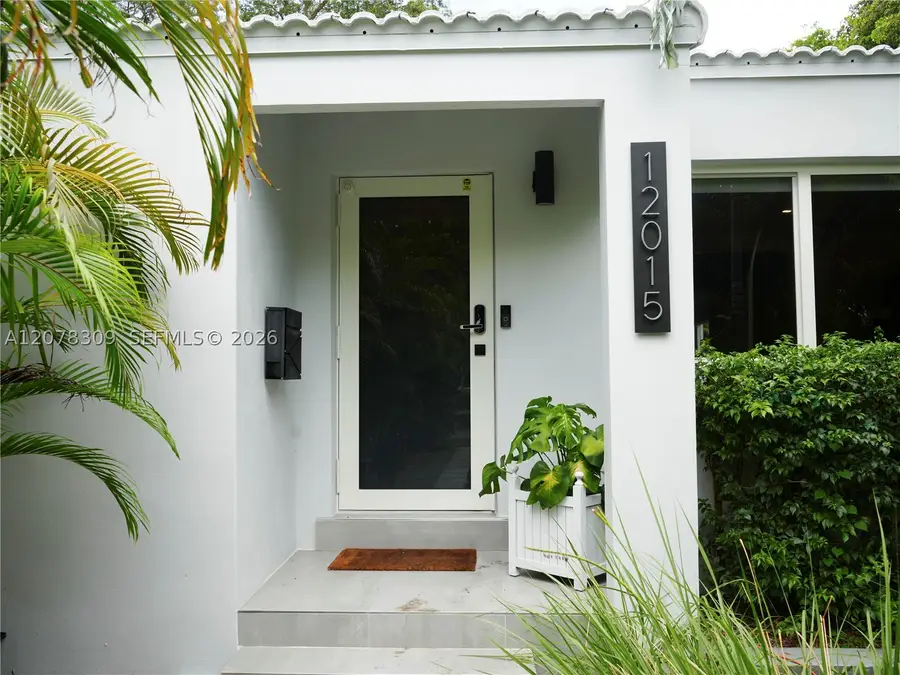 12015 NE 10 Ave, Biscayne Park, FL 33161 - #2