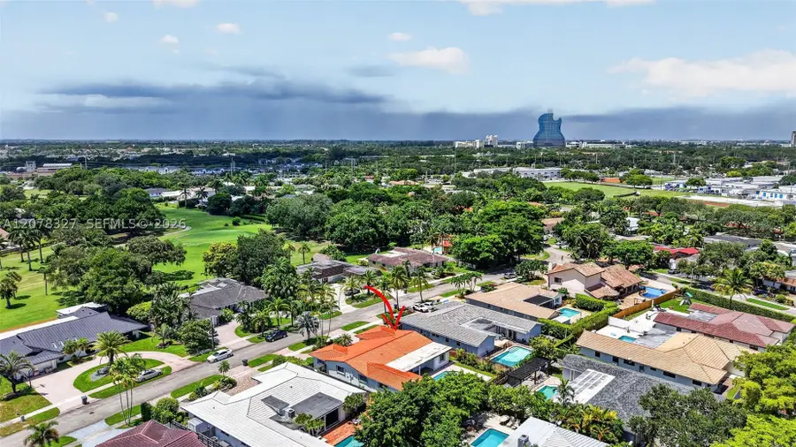 3661 N 52nd Ave, Hollywood, FL 33021 - #2