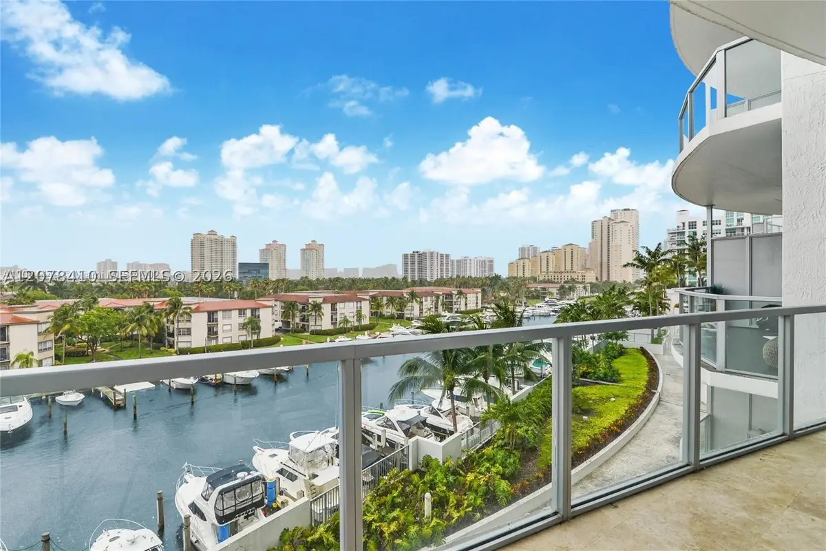 3029 NE 188th St #505, Aventura, FL 33180 - #1