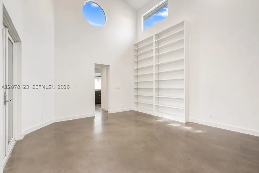 937 NE 171st St, Miami, FL 33162 - #3
