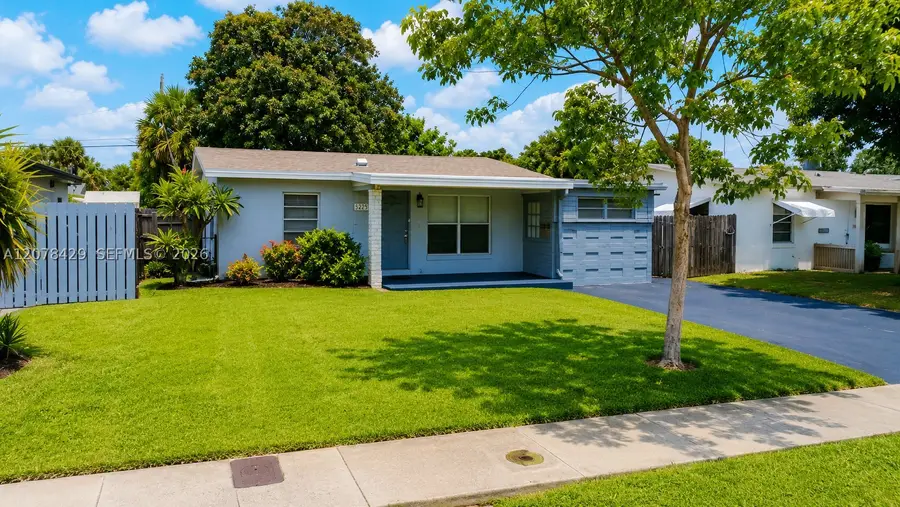 5225 NE 1st Ave, Fort Lauderdale, FL 33334 - #3
