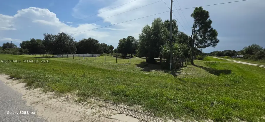 19218 NW 302 St, Okeechobee, FL 34972 - #3