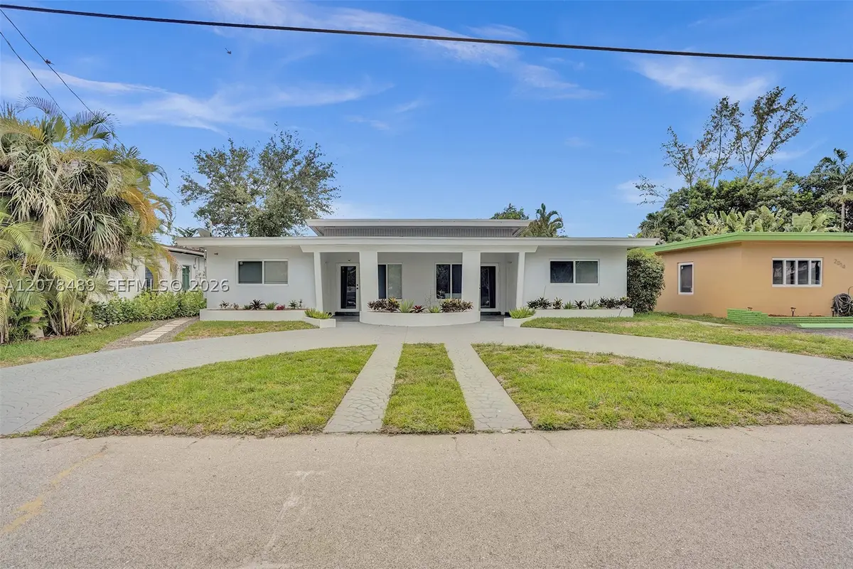 2018-2020 NE 19th St, Fort Lauderdale, FL 33305 - #1