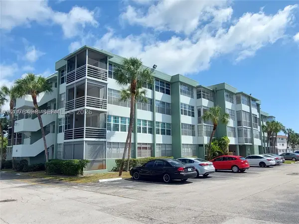 2741 Taft St #212, Hollywood, FL 33020