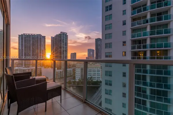 41 SE 5th St #1117, Miami, FL 33131