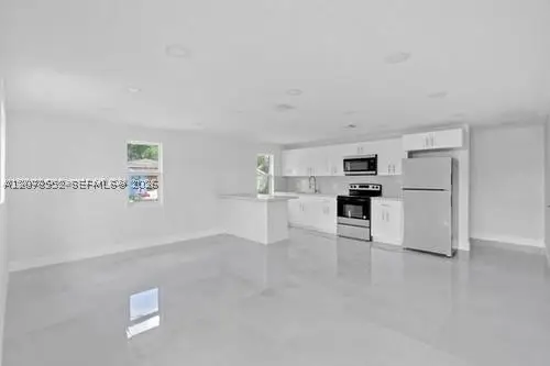 655 SW 5th St, Homestead, FL 33030 - #2
