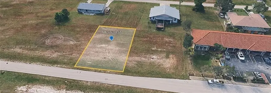 606 SW 3rd St, Cape Coral, FL 33991 - #2
