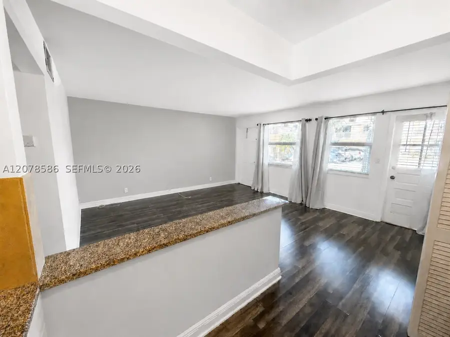 4050 NE 12th Ter #11-1, Oakland Park, FL 33334 - #3