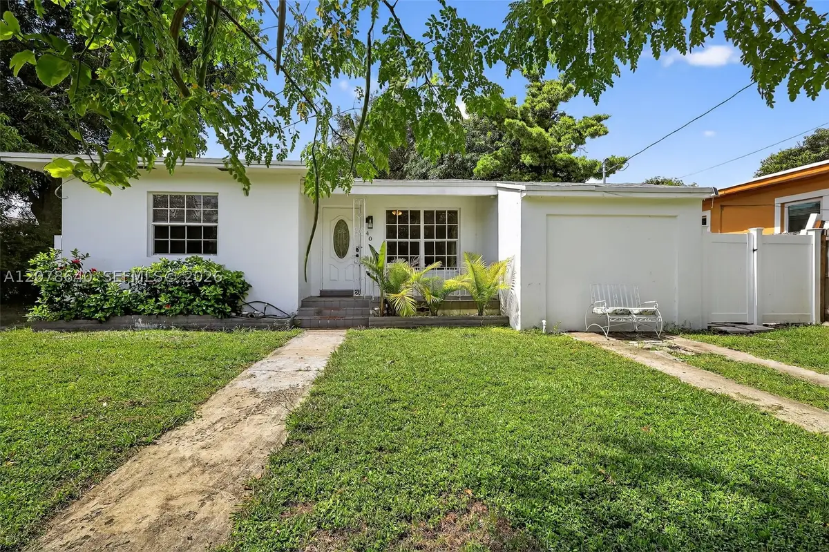 40 NW 68th St, Miami, FL 33150 - #1