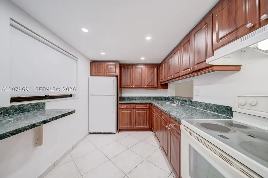 8420 SW 133rd Ave Rd #224, Miami, FL 33183 - #3