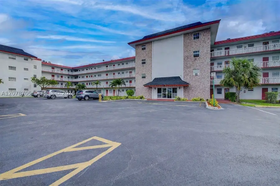 4140 NW 44th Ave #312, Lauderdale Lakes, FL 33319 - #2