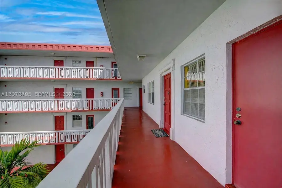 4140 NW 44th Ave #312, Lauderdale Lakes, FL 33319 - #3
