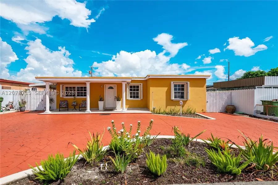 359 W 35th St, Hialeah, FL 33012 - #2