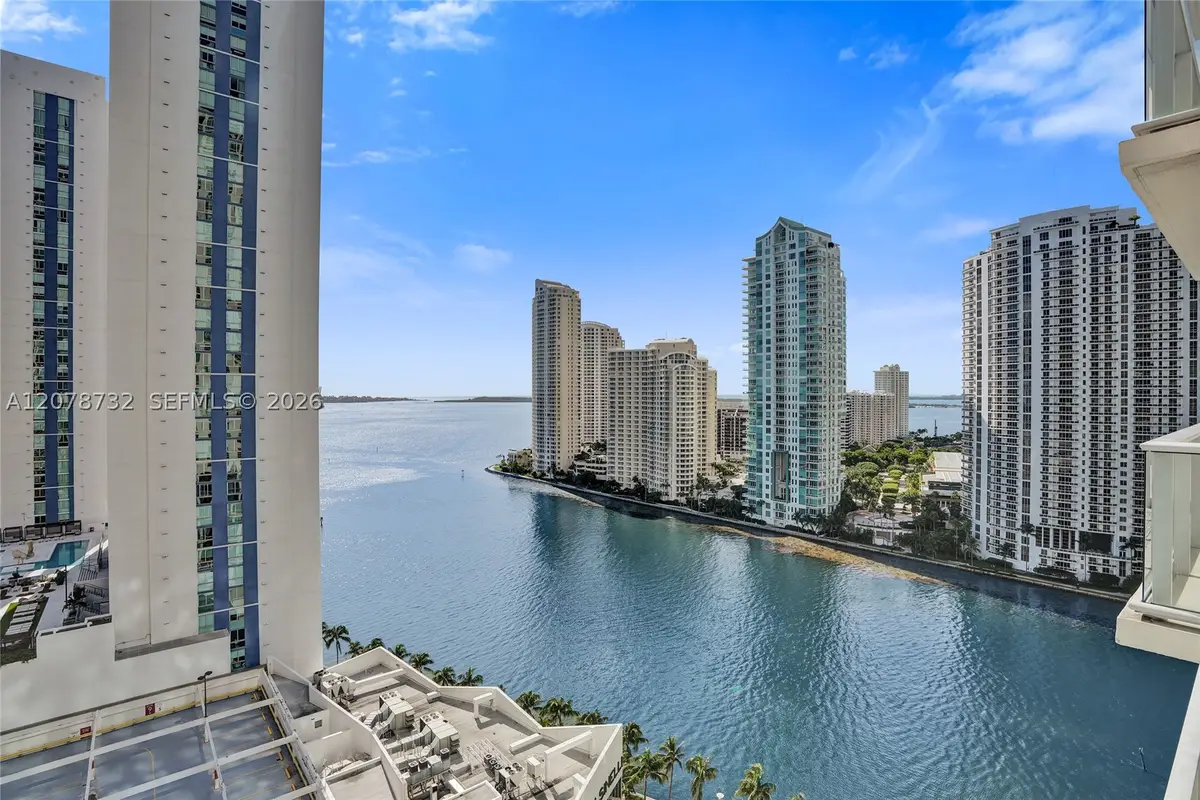 300 S Biscayne Blvd #T-1816, Miami, FL 33131 - #1