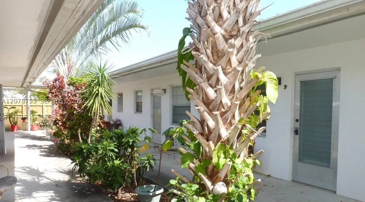 1746 N 3rd Ave N #2, Lake Worth, FL 33460 - #1