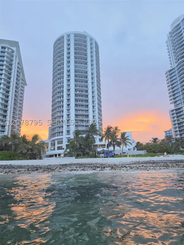 17375 Collins Ave #2706, Sunny Isles Beach, FL 33160