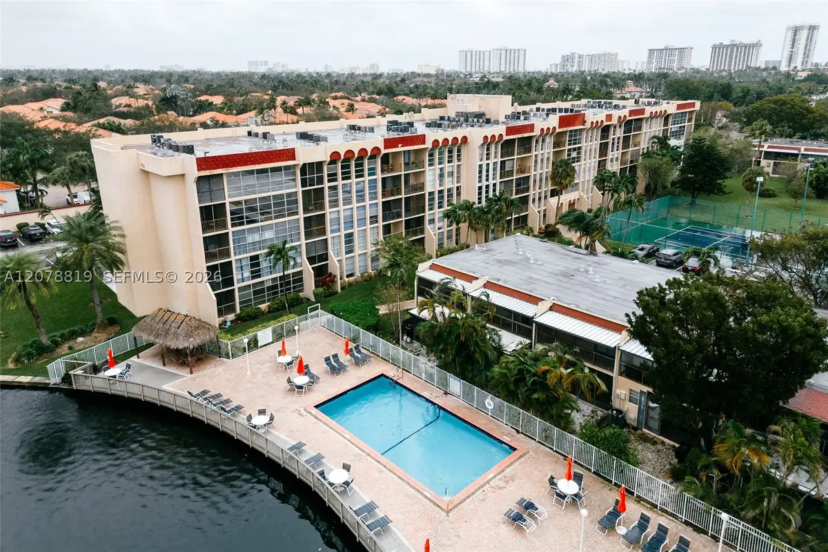 2001 Atlantic Shores Blvd #320, Hallandale Beach, FL 33009 - #1