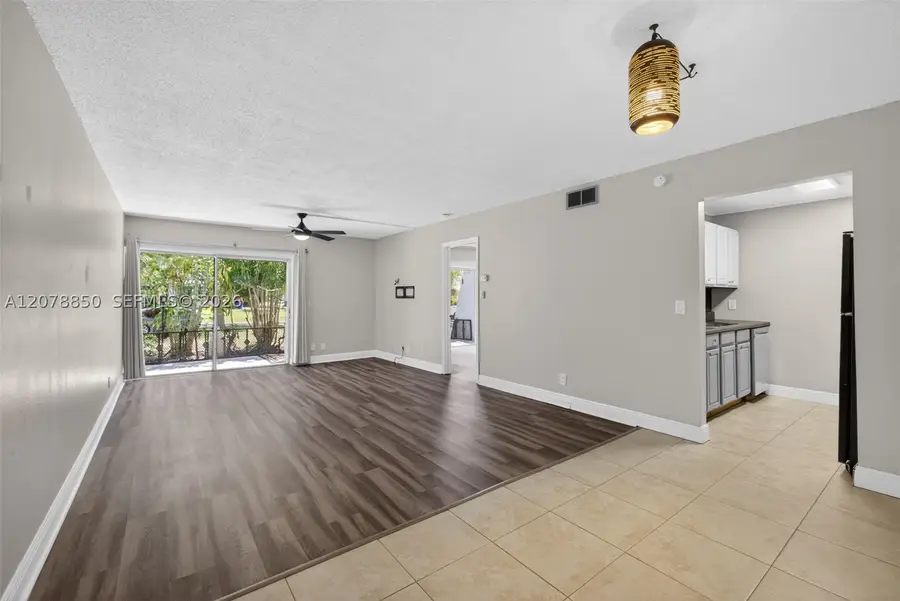 725 Hummingbird Way #109, North Palm Beach, FL 33408 - #2